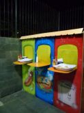 CASINHA DE LANCHE COM 700 LANCHINHOS